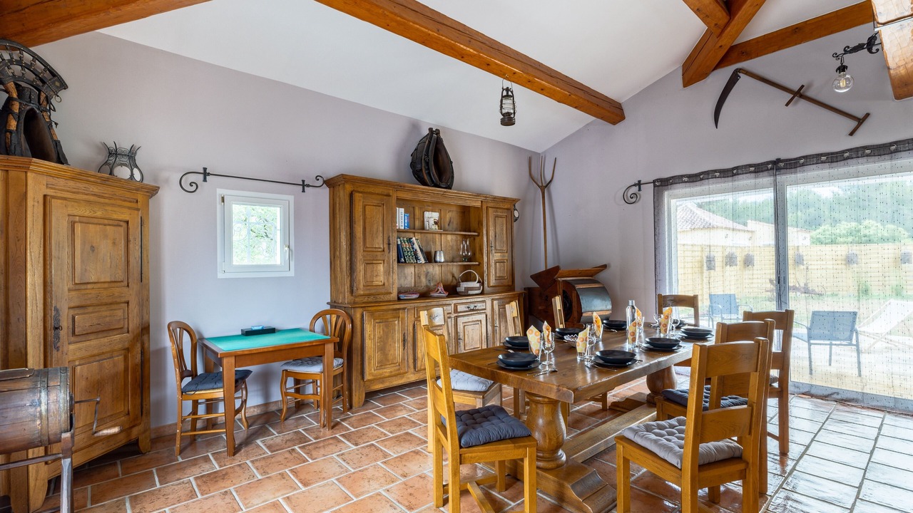 Photo of Others in Signes