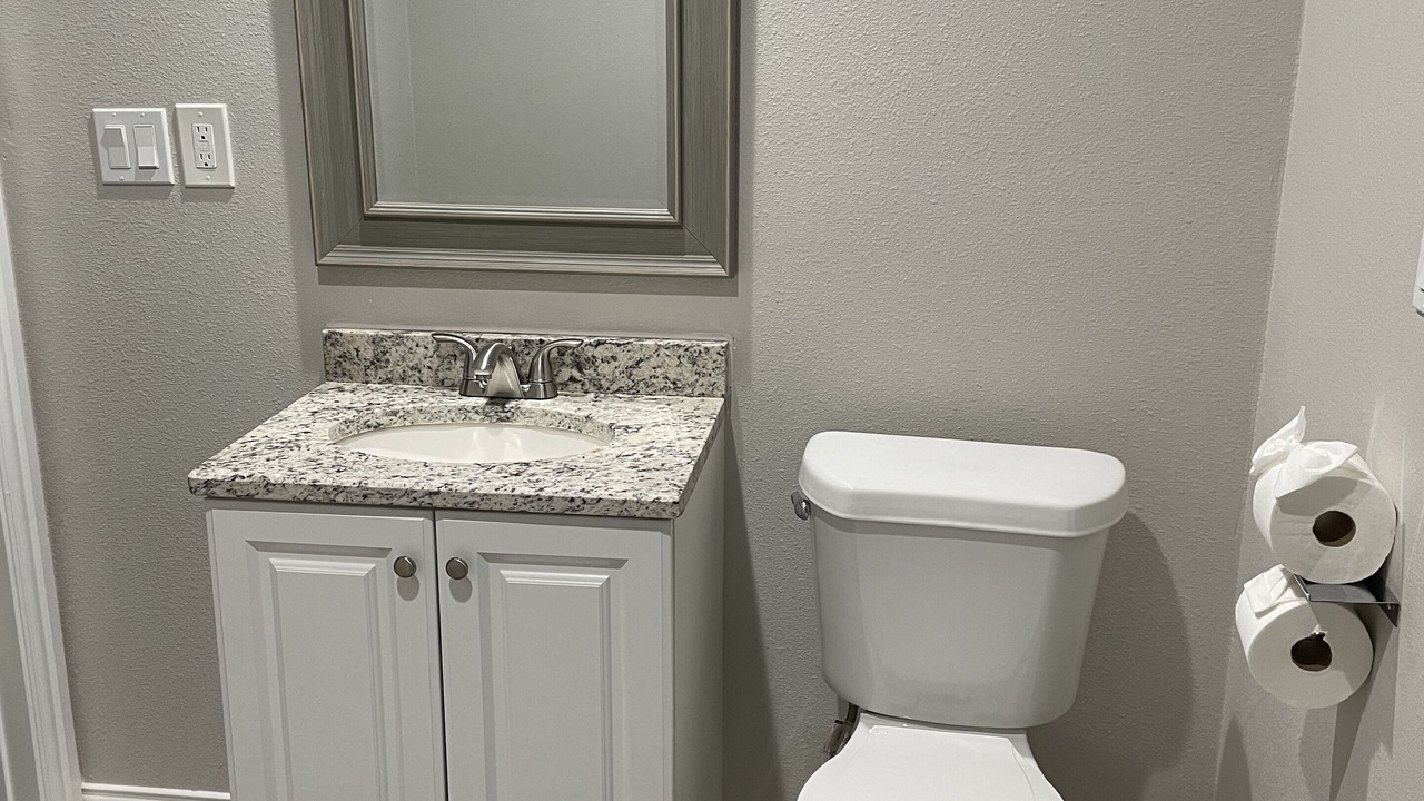 Photo of Bathroom in Lake Dallas