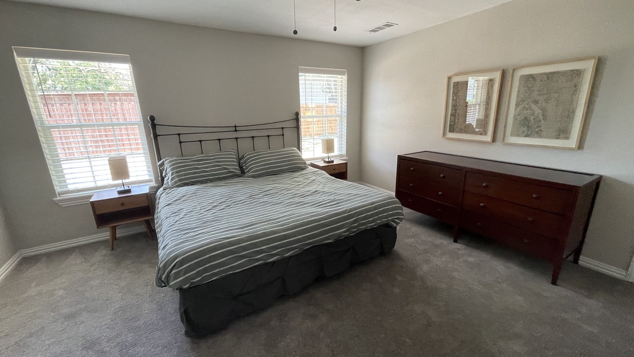 Photo of Bedroom in Lake Dallas