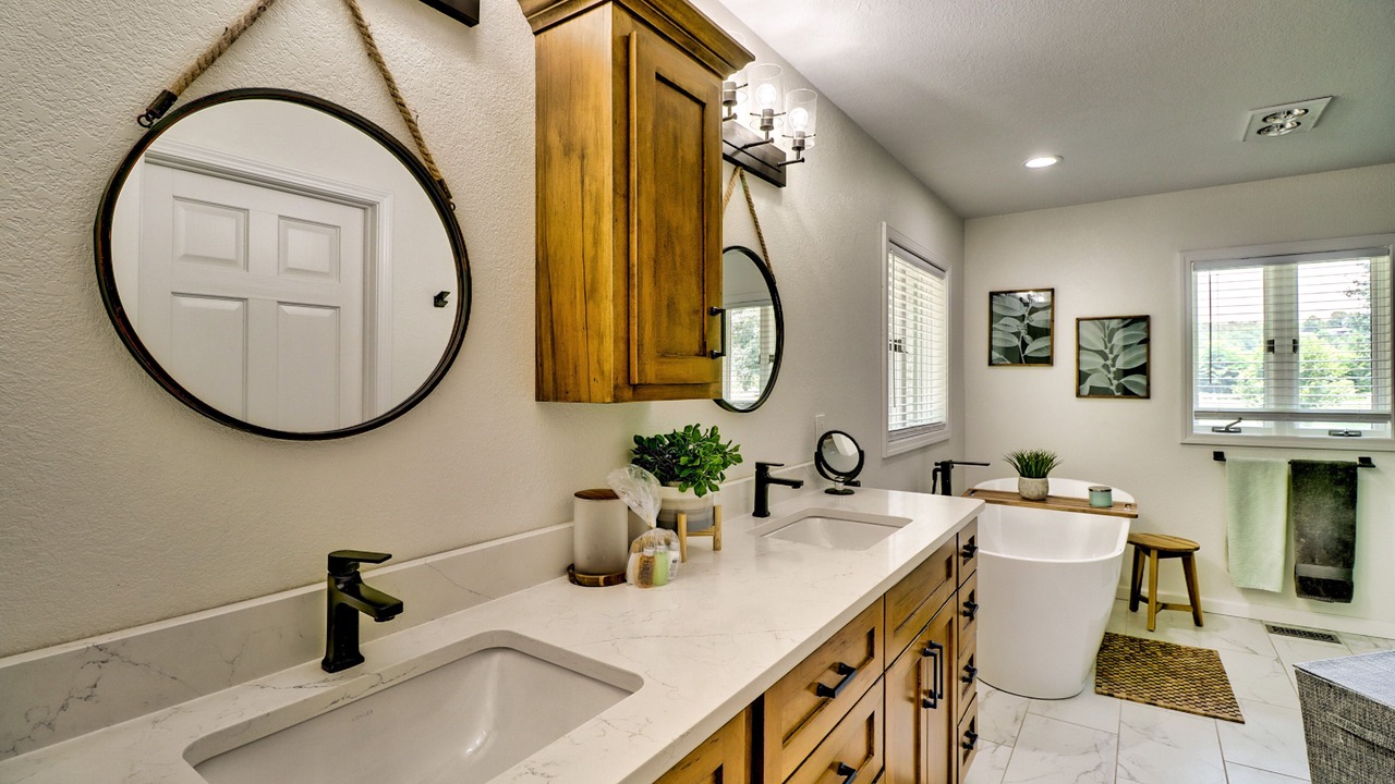 Photo of Bathroom in Cotter