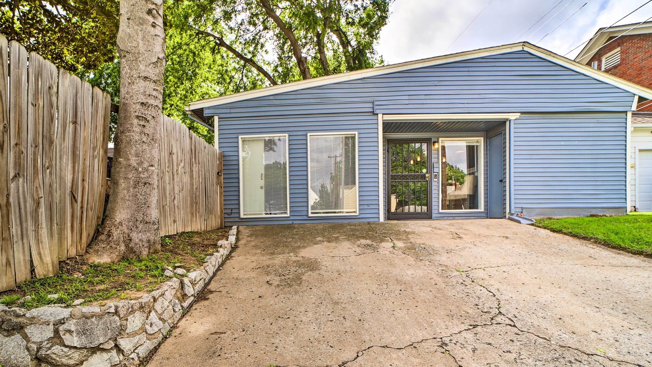 Photo of Outdoor in Cherry Street
