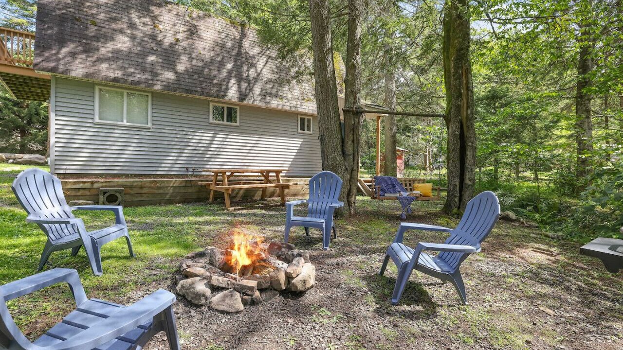 Photo of Outdoor in Greentown