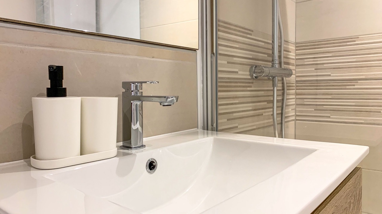 Photo of Bathroom in Buxy