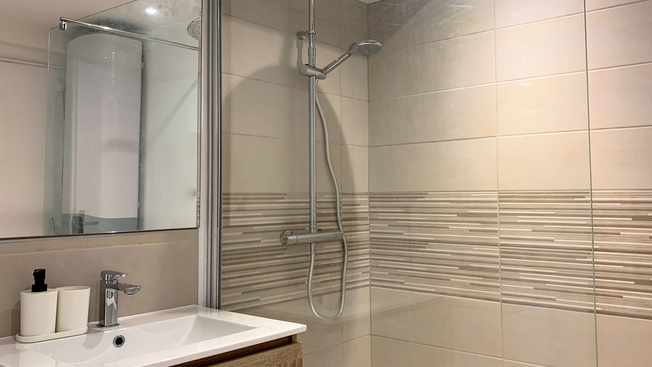 Photo of Bathroom in Buxy