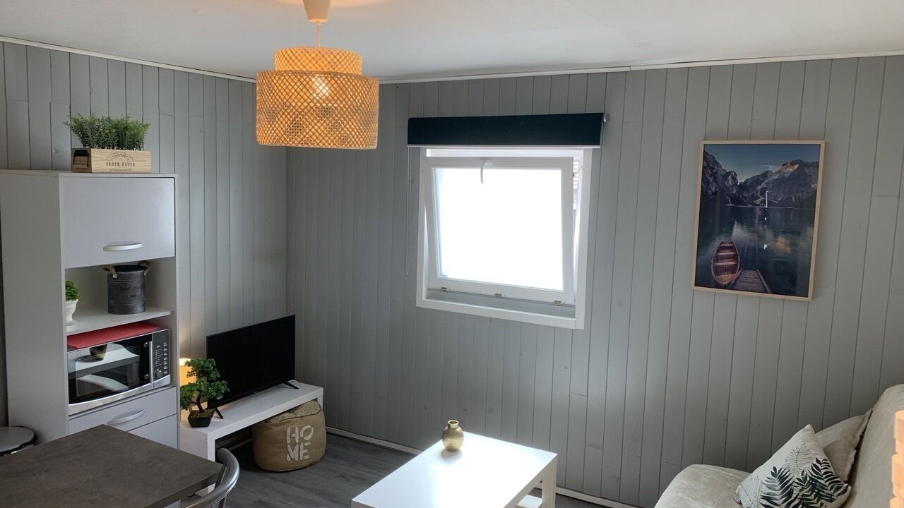Photo of Livingroom in Claude Decaen