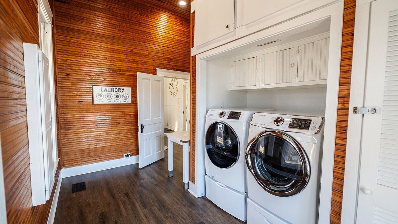 Photo of Bedroom in Euless