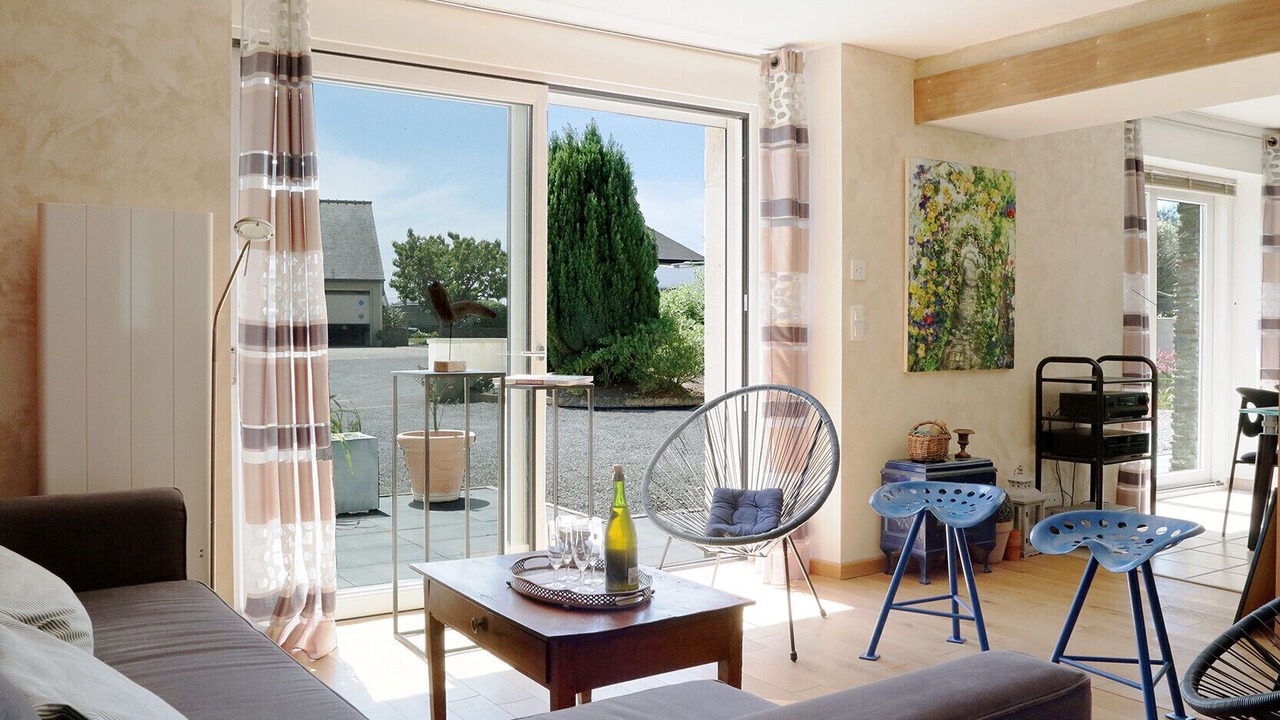 Photo of Livingroom in Saint-Meloir-des-Ondes