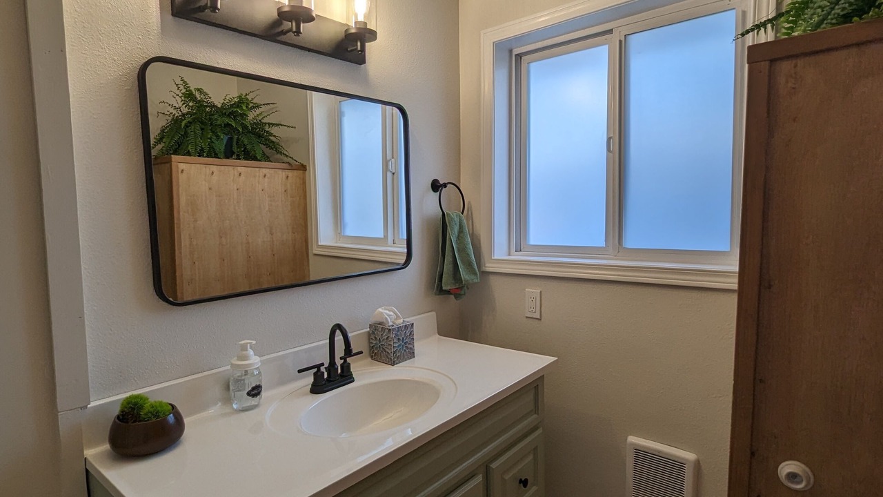 Photo of Bathroom in Cohassett Beach
