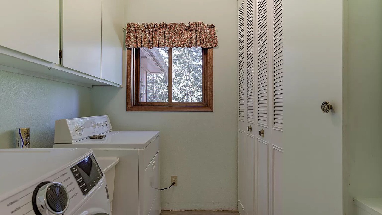 Photo of Others in O'Brien