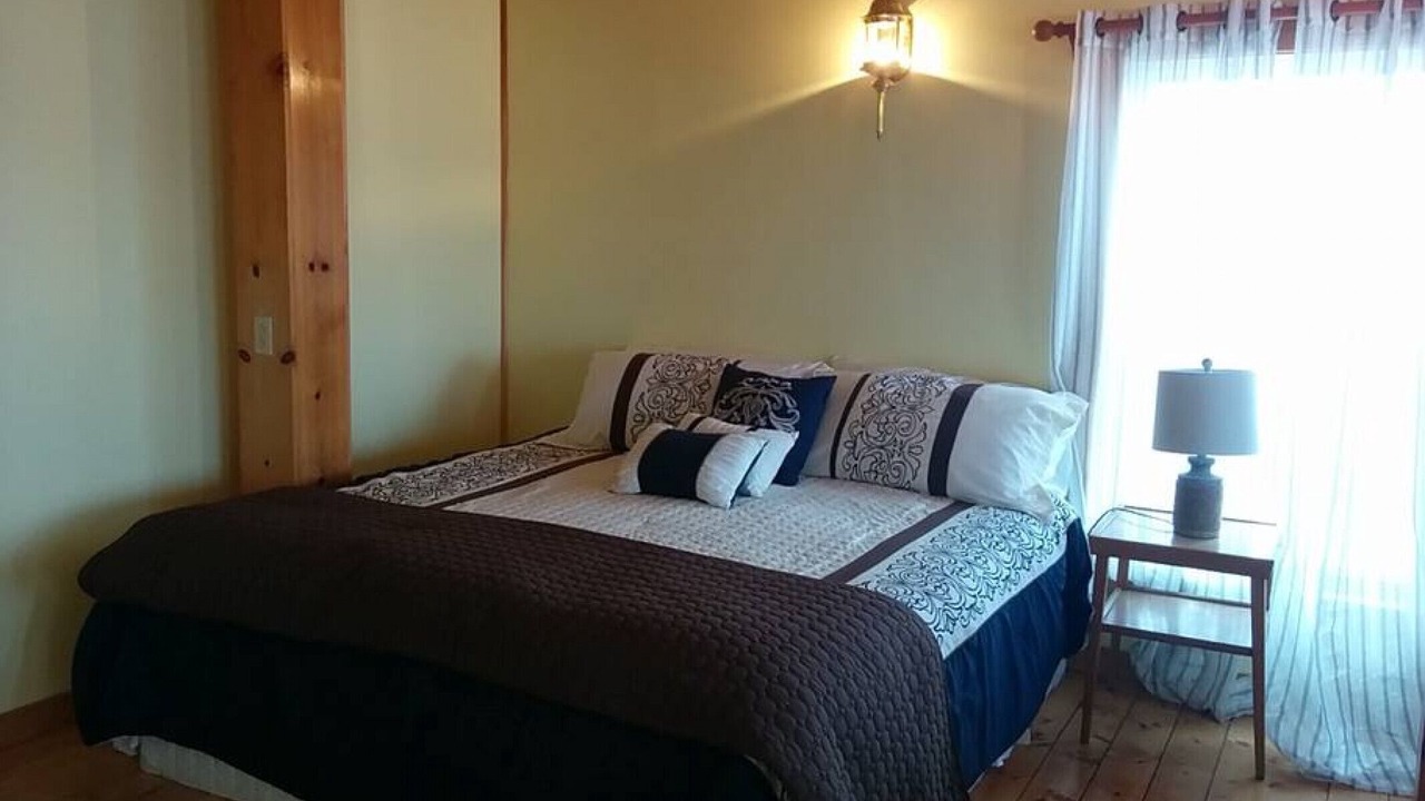 Photo of Bedroom in Cheticamp
