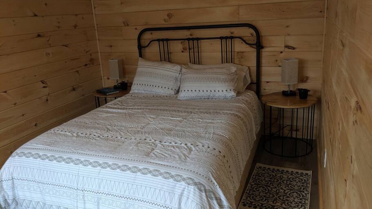 Photo of Bedroom in Cheticamp