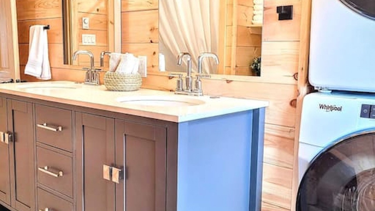 Photo of Bathroom in Cheticamp