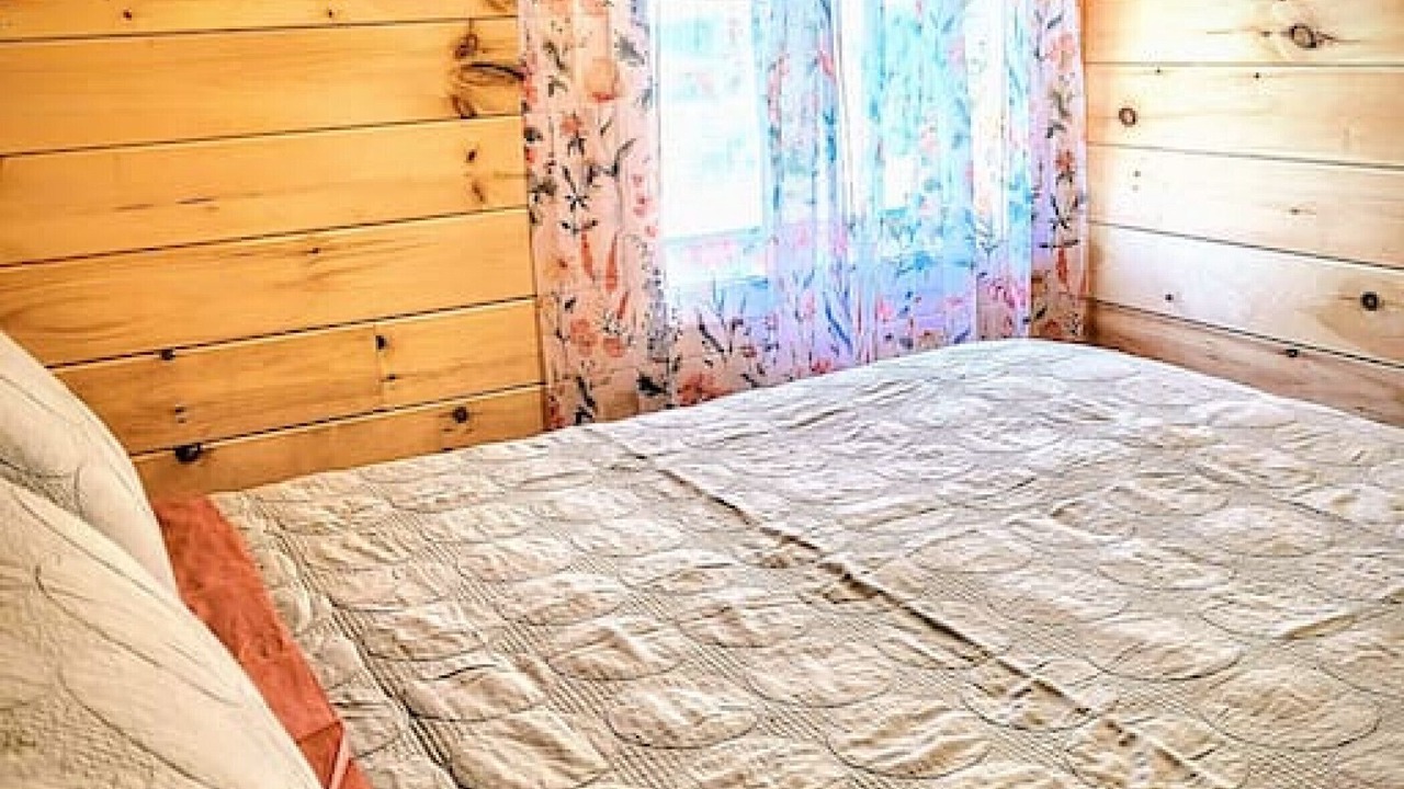 Photo of Bedroom in Cheticamp