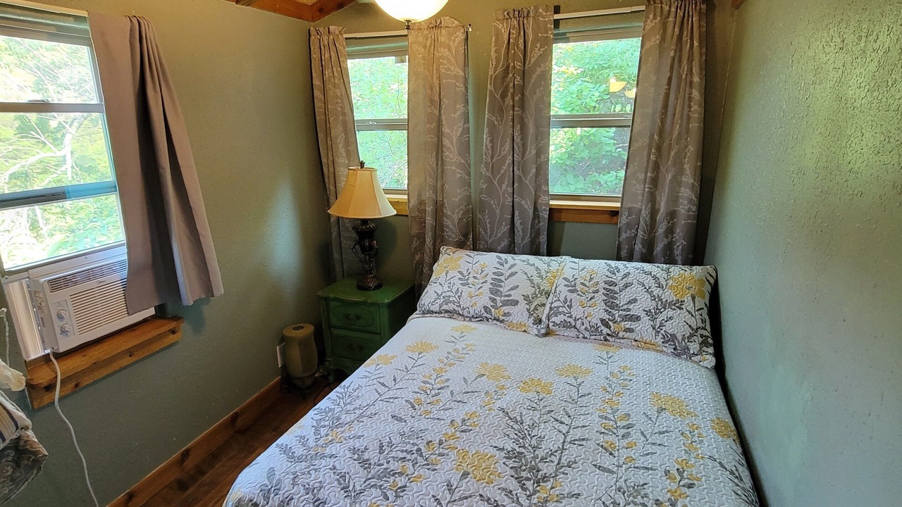 Photo of Bedroom in Davis