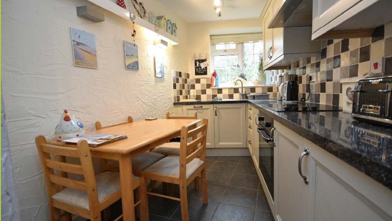 Photo of Kitchen in Westleigh