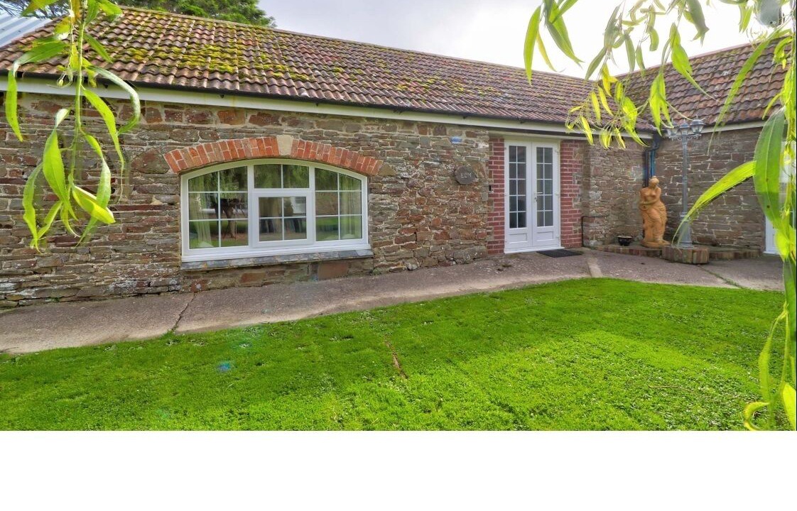 Photo of Outdoor in Westleigh