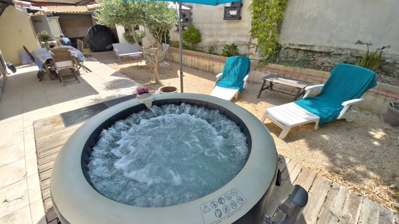 Photo of Patio Balcony in Les Olives