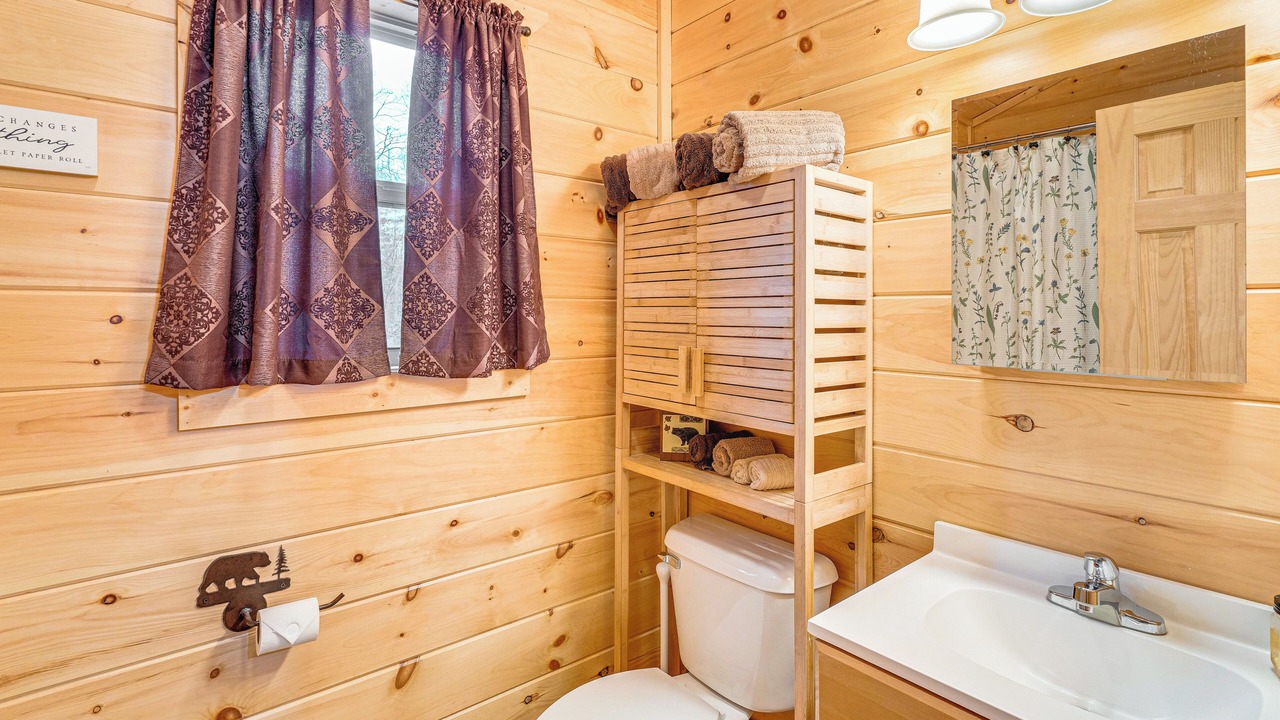 Photo of Bathroom in Murphy