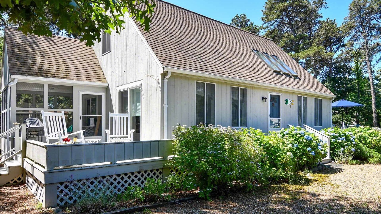 Photo of Others in Katama