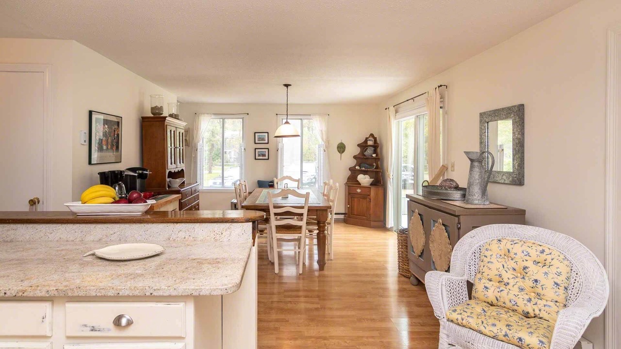 Photo of Others in Katama