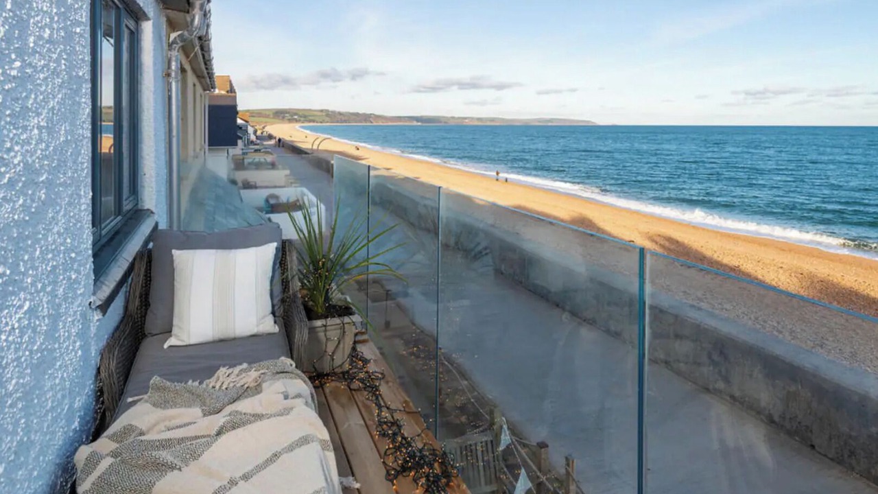 Photo of Others in Torcross