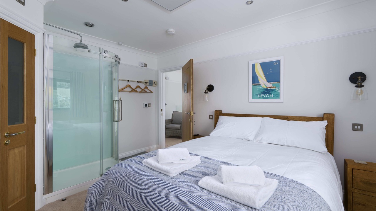 Photo of Bedroom in Torcross