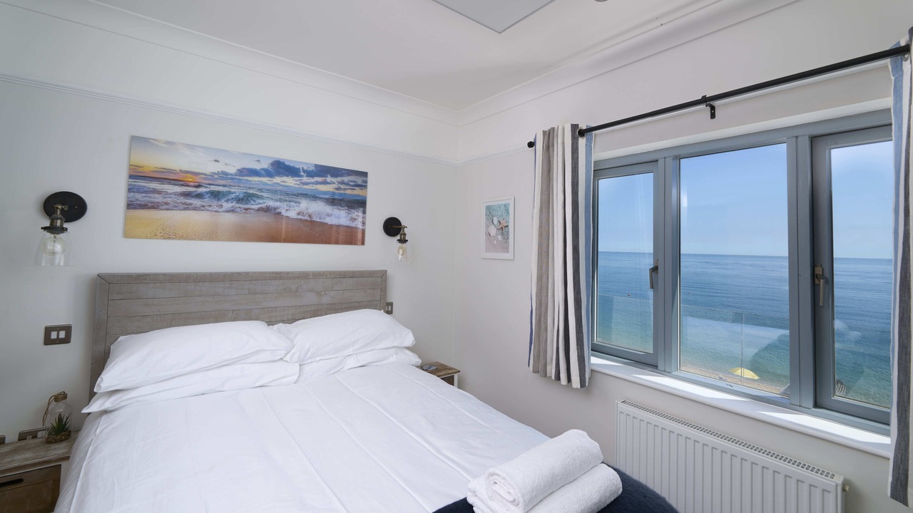 Photo of Bedroom in Torcross