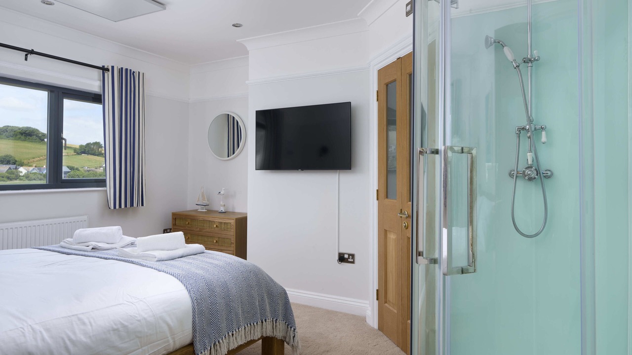 Photo of Bedroom in Torcross