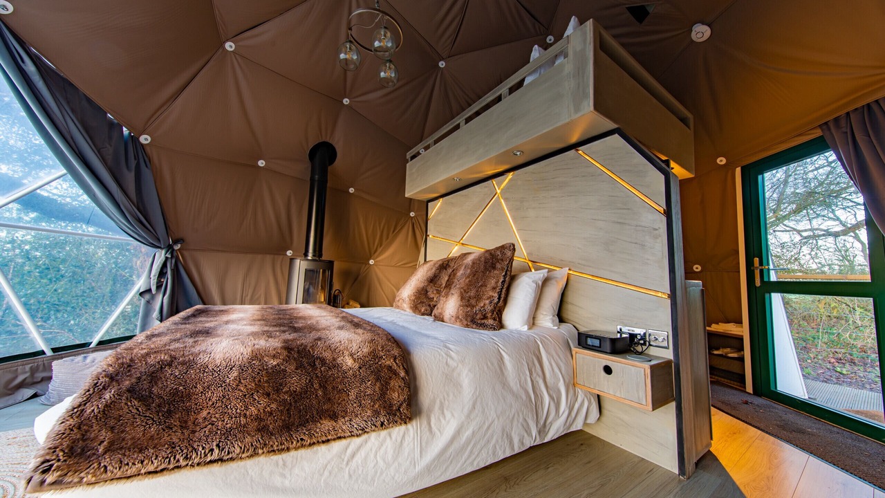 Photo of Bedroom in Chiddingstone Hoath