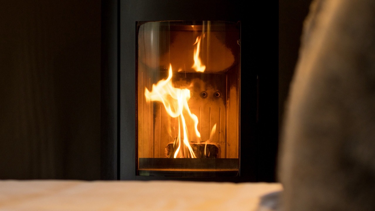 Photo of Livingroom in Chiddingstone Hoath