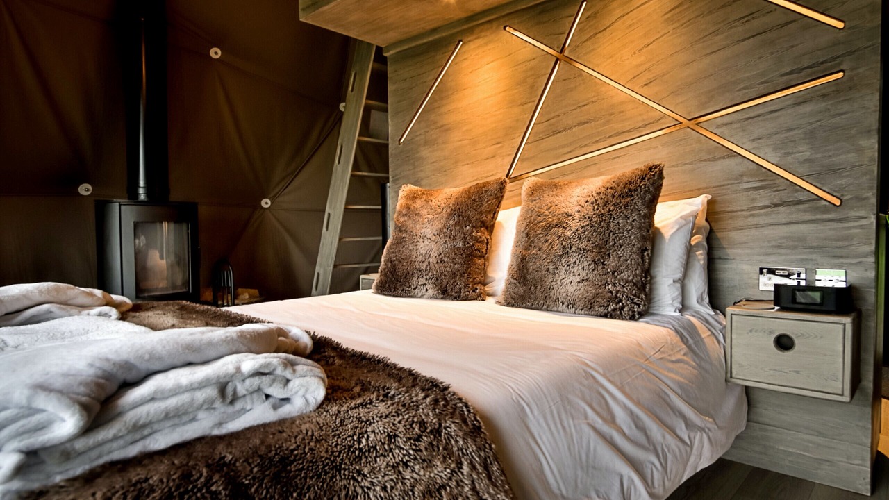 Photo of Bedroom in Chiddingstone Hoath