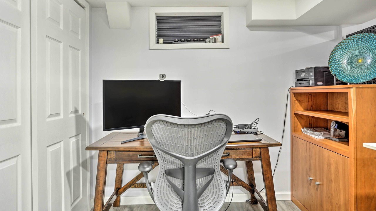 Photo of Others in Saddle Brook