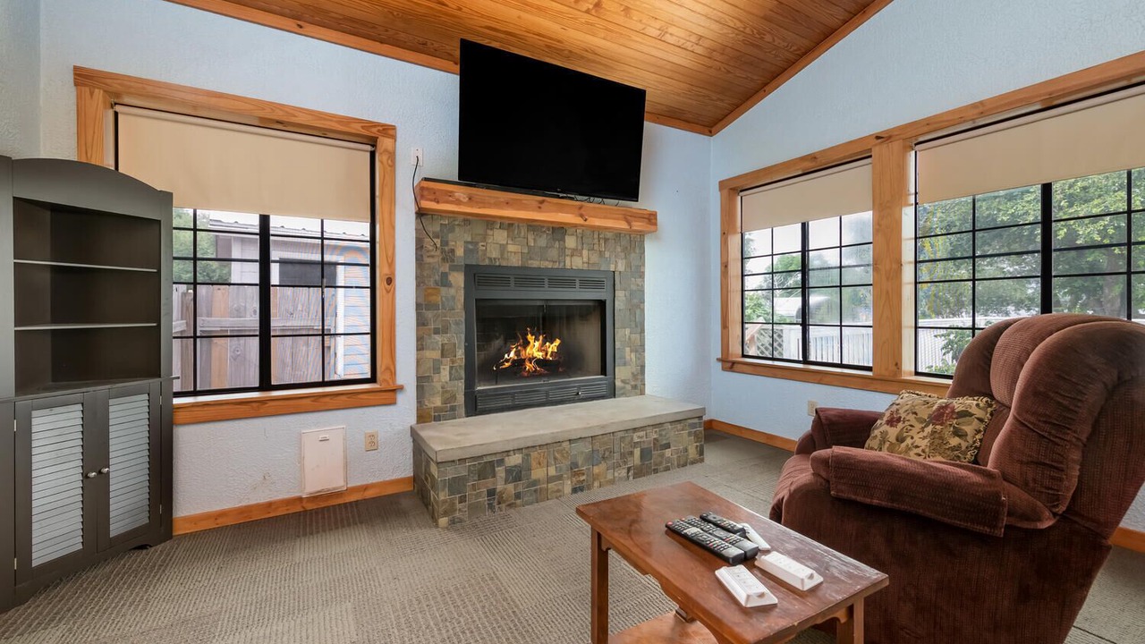 Photo of Livingroom in Cotton Gin