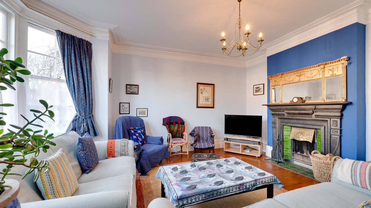 Photo of Livingroom in Canterbury