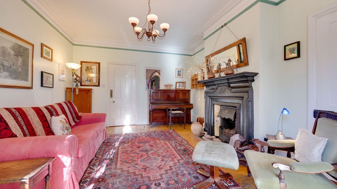 Photo of Livingroom in Canterbury
