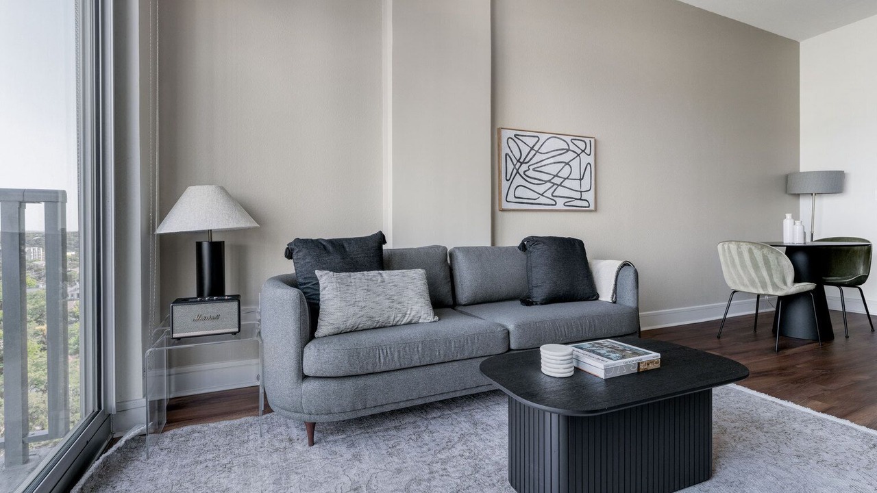 Photo of Livingroom in West End