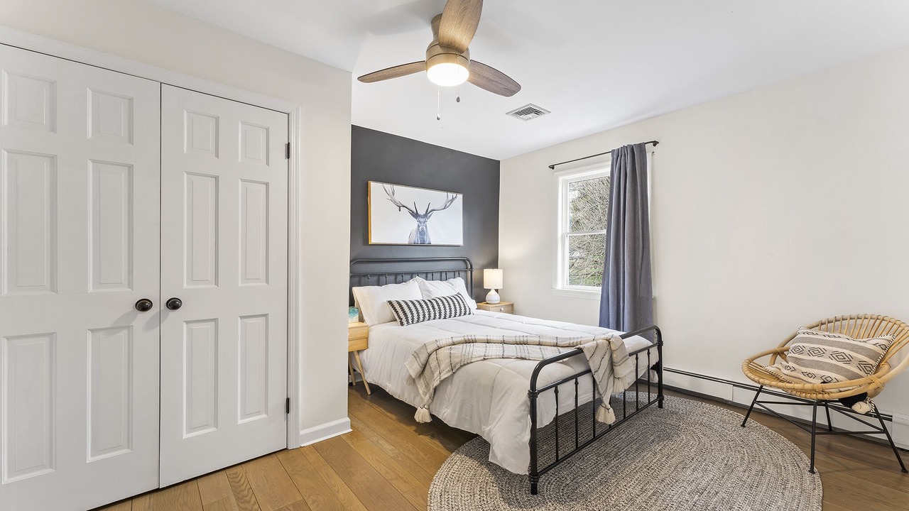 Photo of Bedroom in Warwick