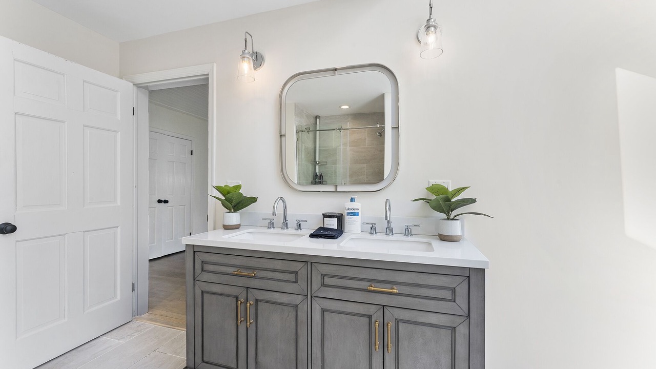 Photo of Bathroom in Warwick