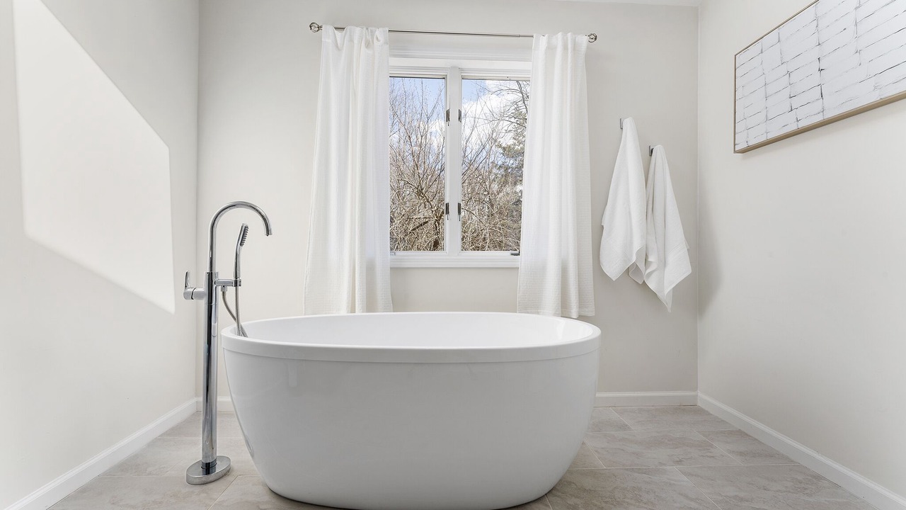 Photo of Bathroom in Warwick