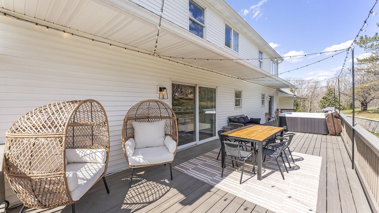 Photo of Outdoor in Warwick