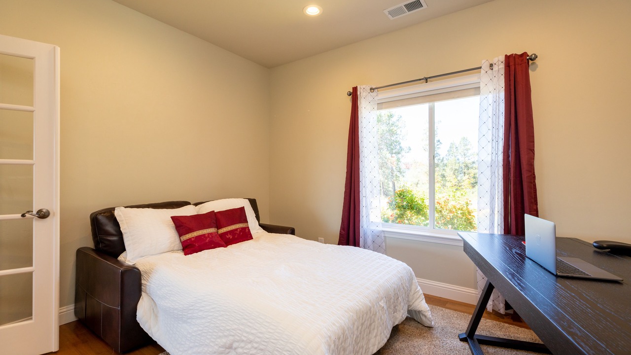 Photo of Others in Klamath Falls