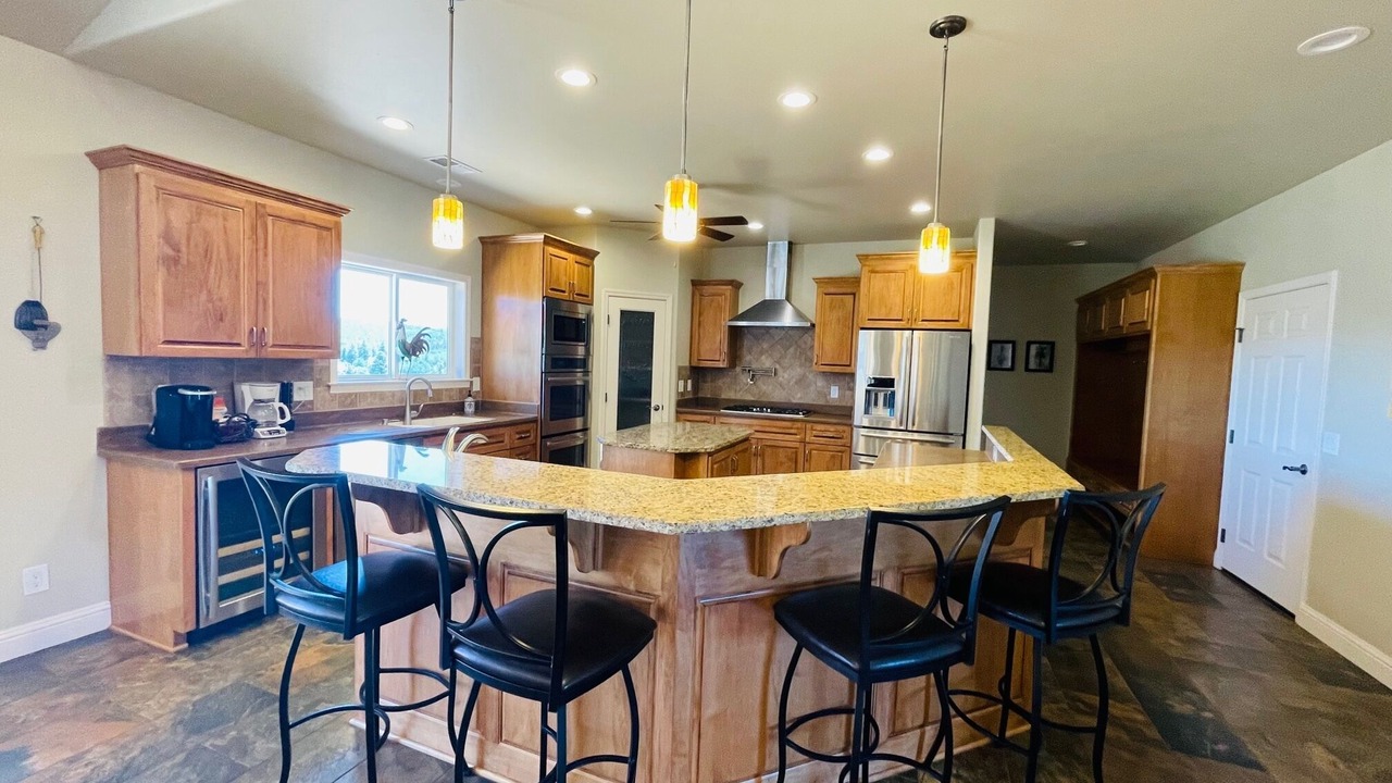 Photo of Others in Klamath Falls