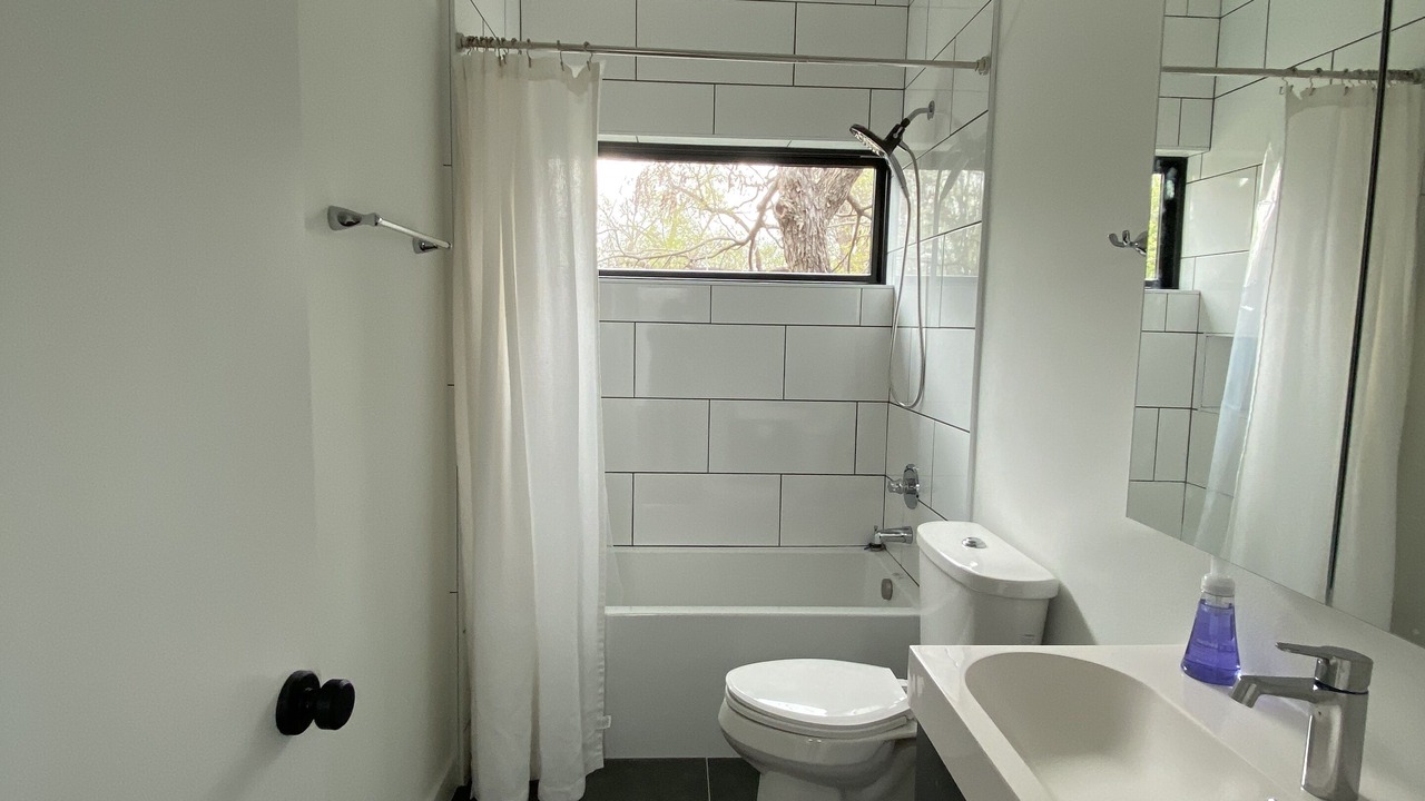 Photo of Bathroom in Holly