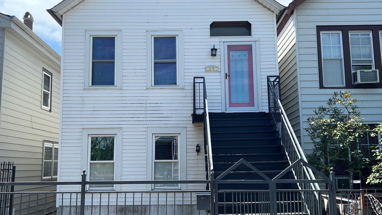 Photo of Outdoor in West Town