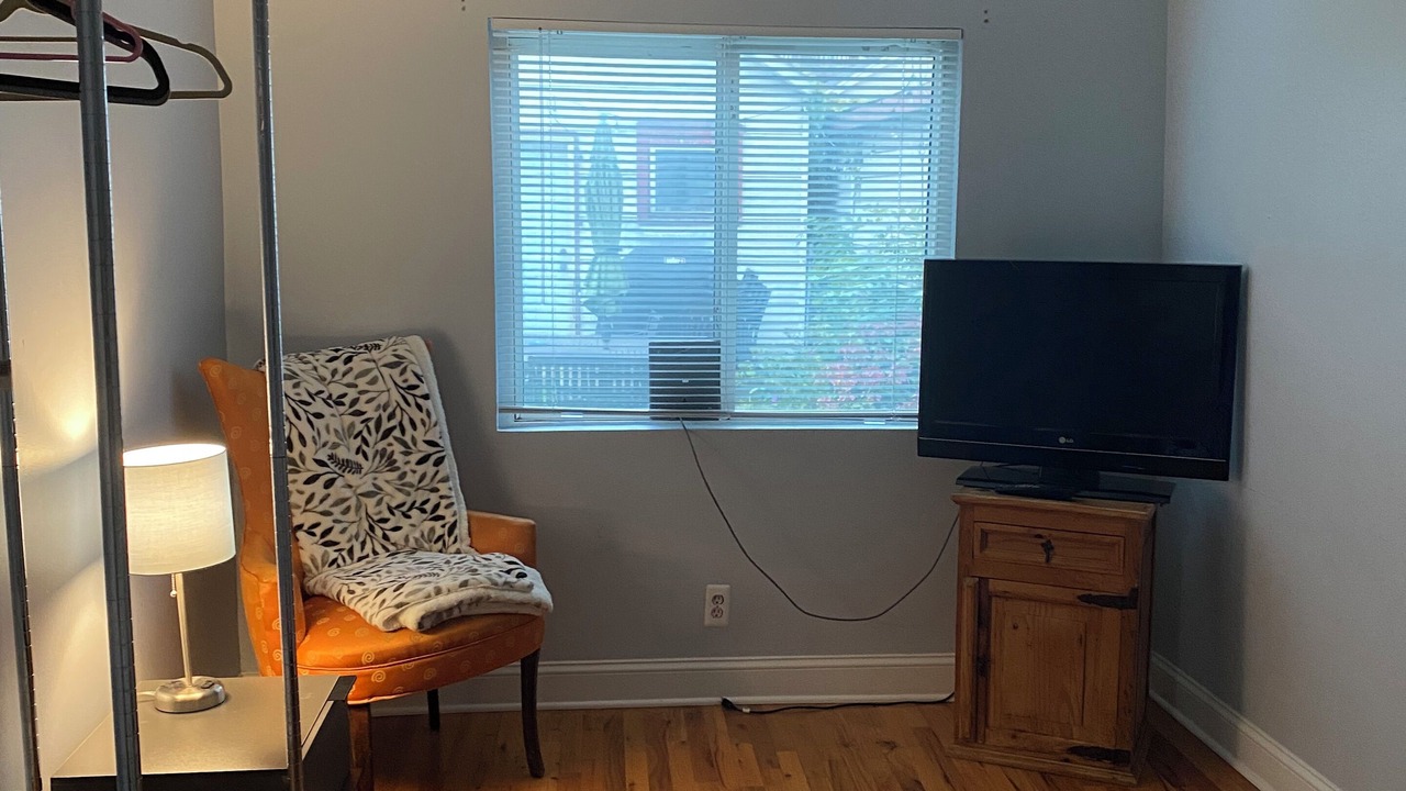 Photo of Bedroom in West Town
