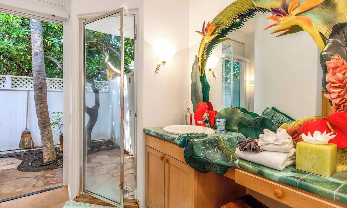 Photo of Bathroom in Puako