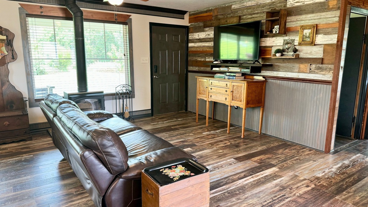 Photo of Livingroom in Caldwell