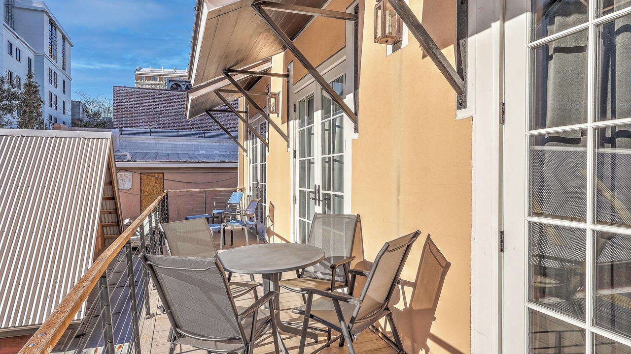 Photo of Patio Balcony in Harleston Village