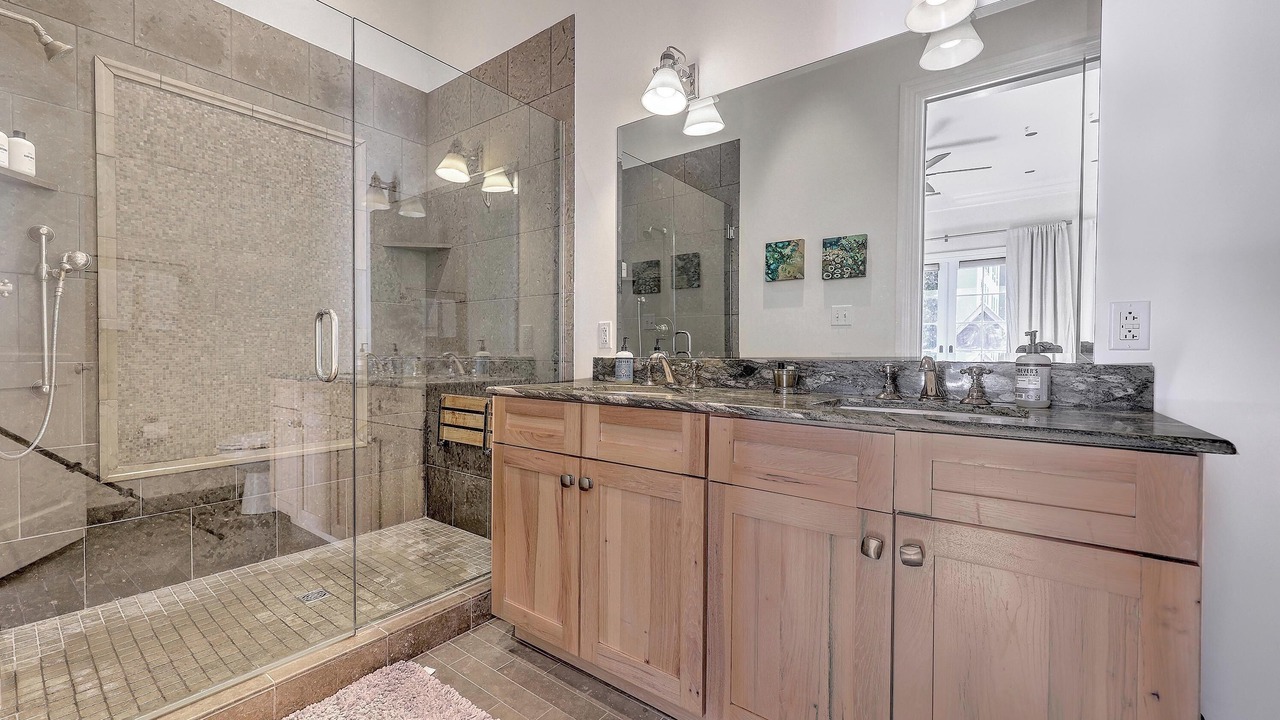 Photo of Bathroom in Harleston Village