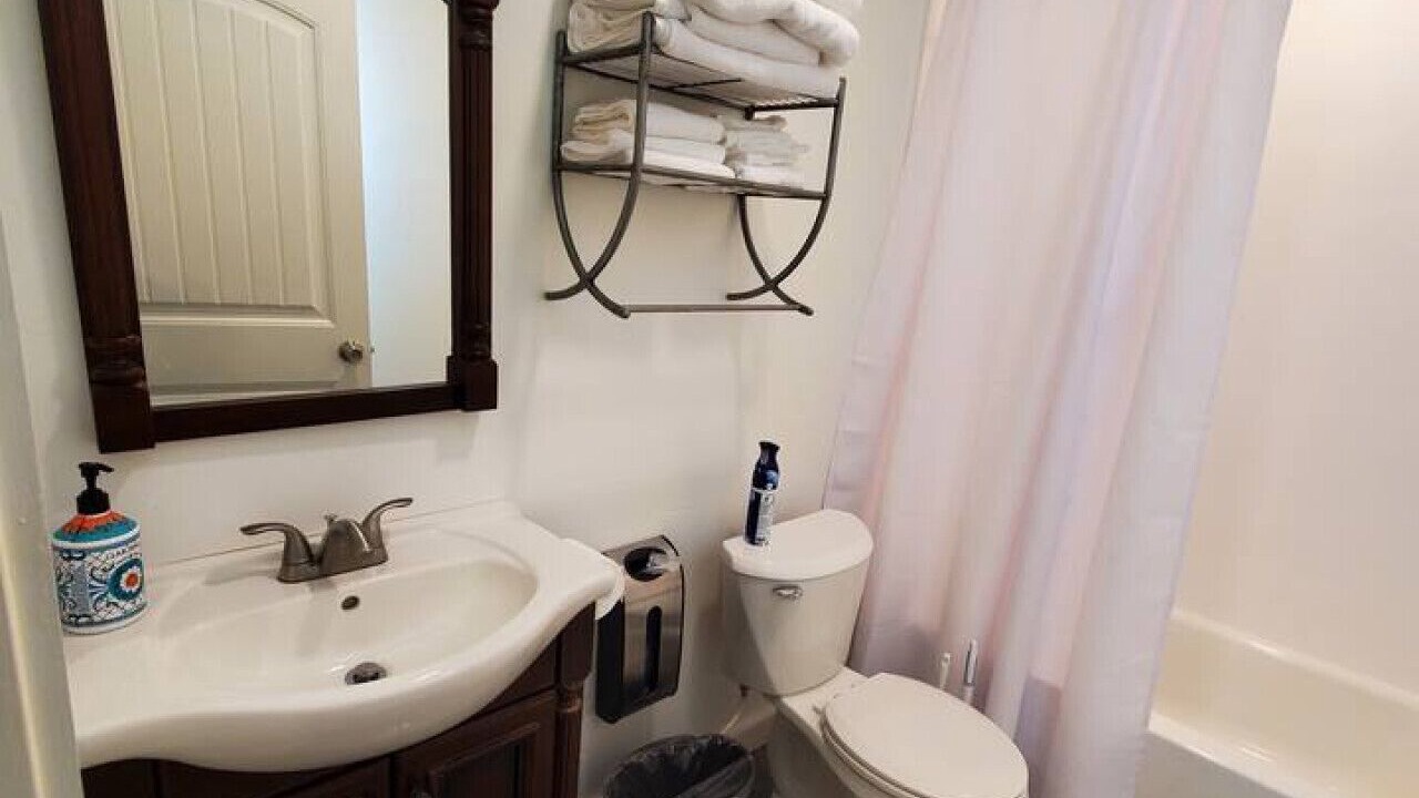 Photo of Bathroom in Garfield